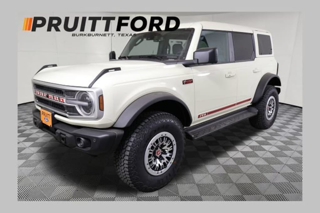 New 2026 Ford Bronco Outer Banks SUV