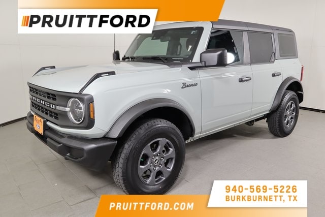 2022 Ford Bronco SUV 