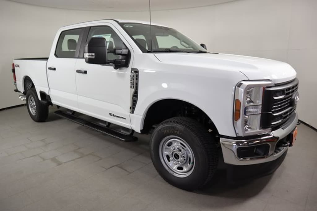 New 2026 Ford F-250  Truck Crew Cab