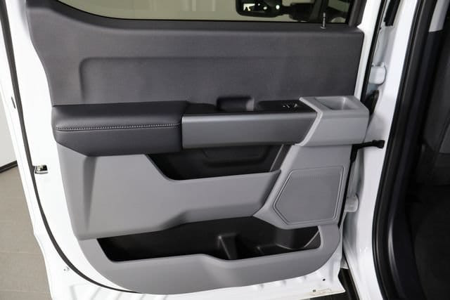 2026 Ford F-350 Super Duty XLT - Photo 11