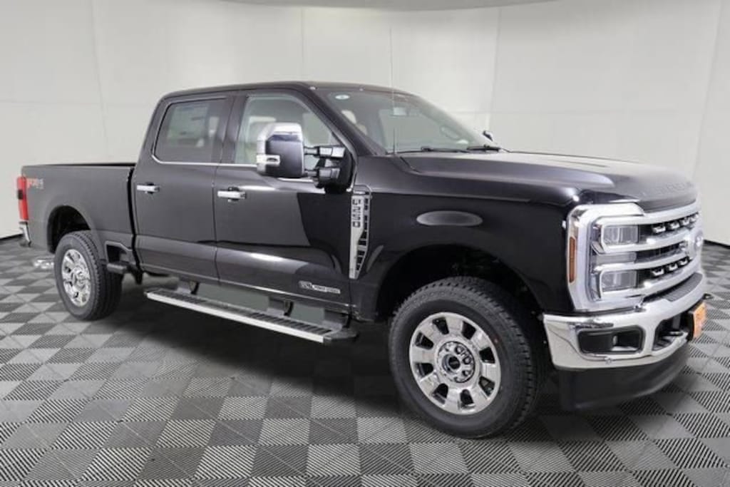 New 2026 Ford F-250 Lariat Truck Crew Cab
