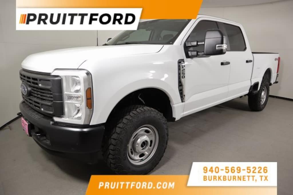 New 2026 Ford F-250 Truck Crew Cab