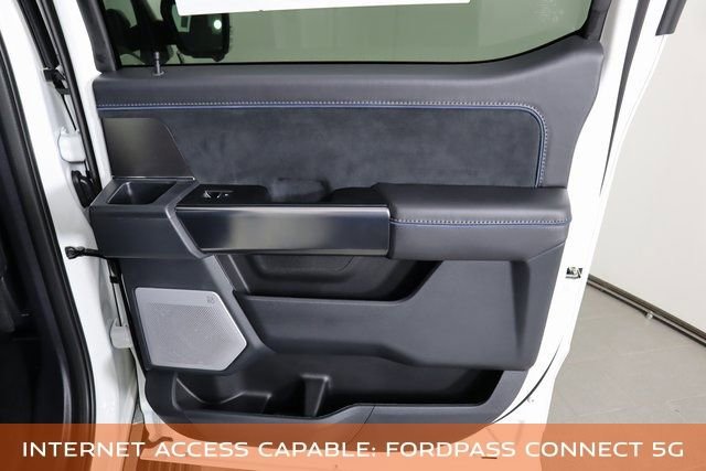 2025 Ford F-150 Platinum - Photo 15