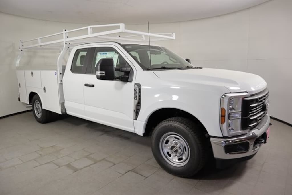 New 2025 Ford F-250 XL Truck Super Cab