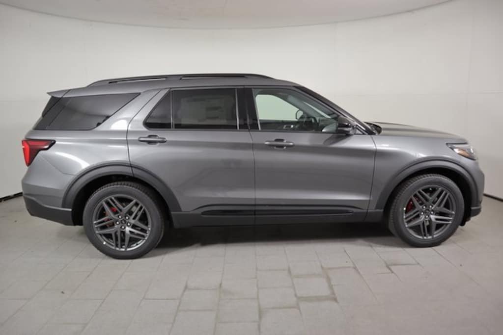 New 2026 Ford Explorer ST-Line SUV