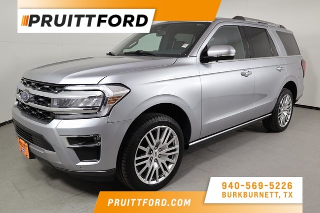 2024 Ford Expedition Limited's photo