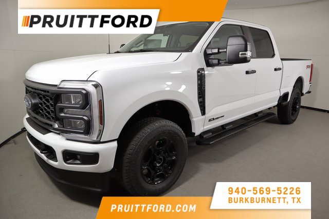 2026 Ford F-250 Super Duty XL's photo