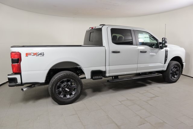 2025 Ford F-250 XL photo 4
