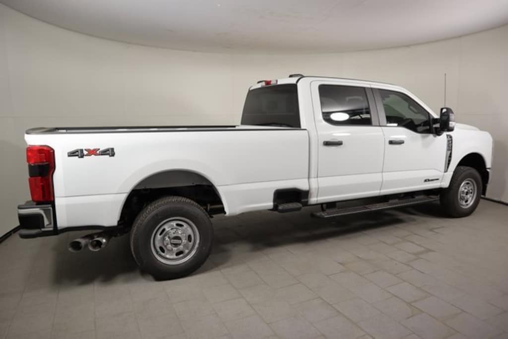 New 2026 Ford F-250  Truck Crew Cab