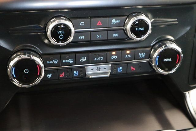 2025 Ford F-150 Platinum - Photo 28
