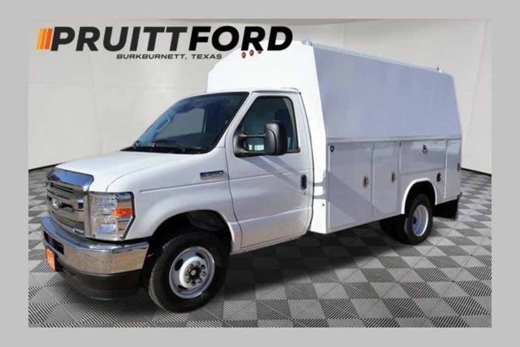 New 2026 Ford E-350 Cutaway Base Truck