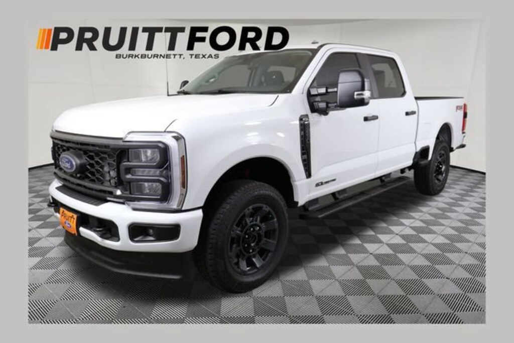 New 2026 Ford F-250 Truck Crew Cab