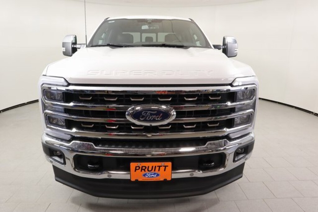 New 2025 Ford F-250 Truck Crew Cab