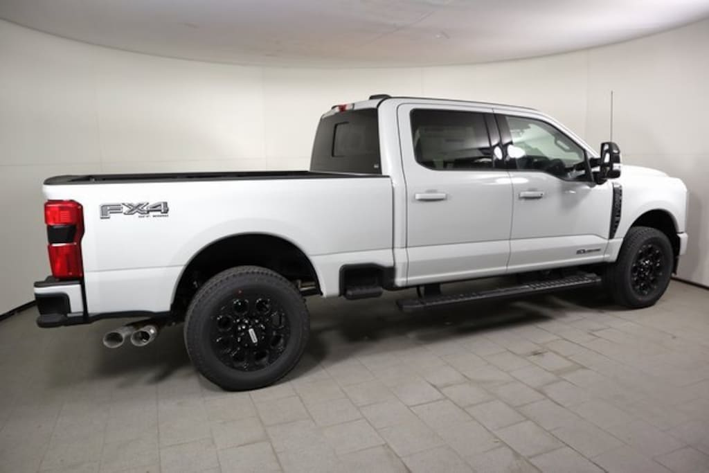 New 2025 Ford F-250 Truck Crew Cab