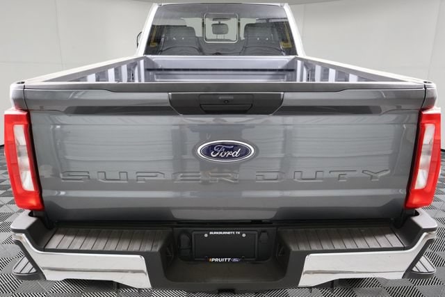 2026 Ford F-350 Super Duty XLT - Photo 7