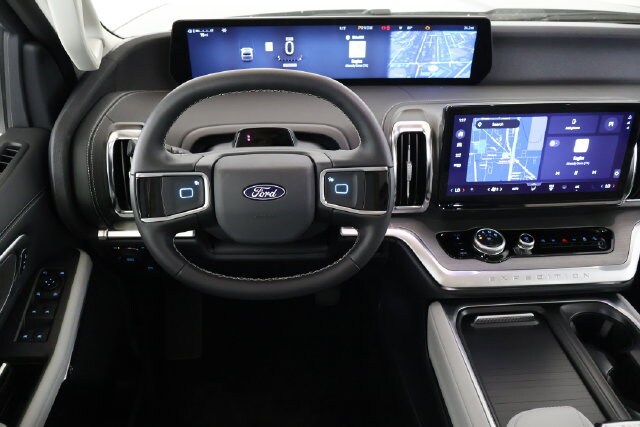 2027 Ford Expedition Platinum - Photo 14