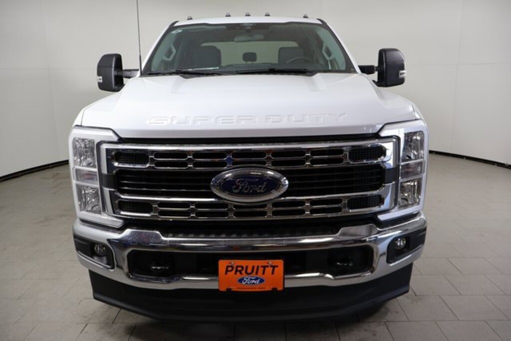 New 2026 Ford F-350 Truck Crew Cab