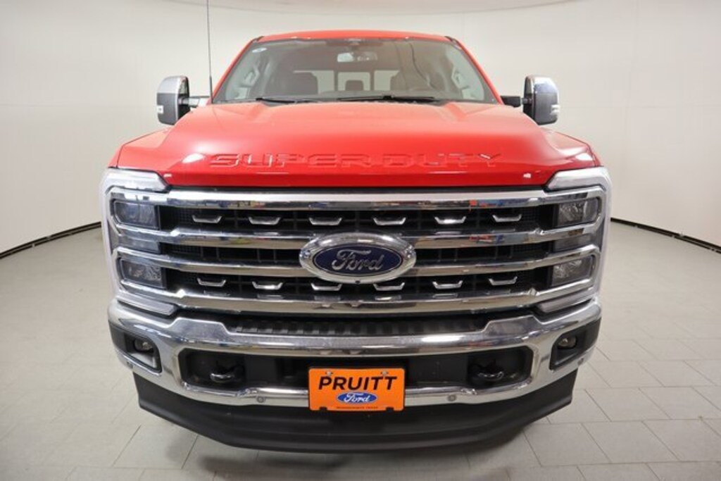 New 2025 Ford F-250 Truck Crew Cab