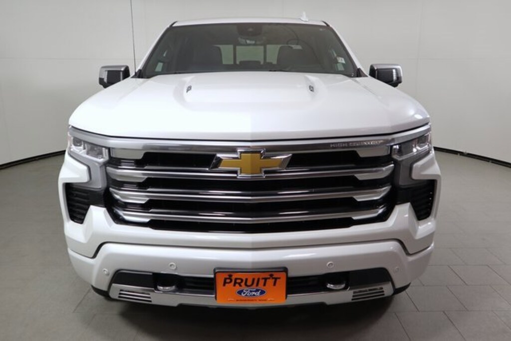 Used 2024 Chevrolet Silverado 1500 High Country Truck Crew Cab