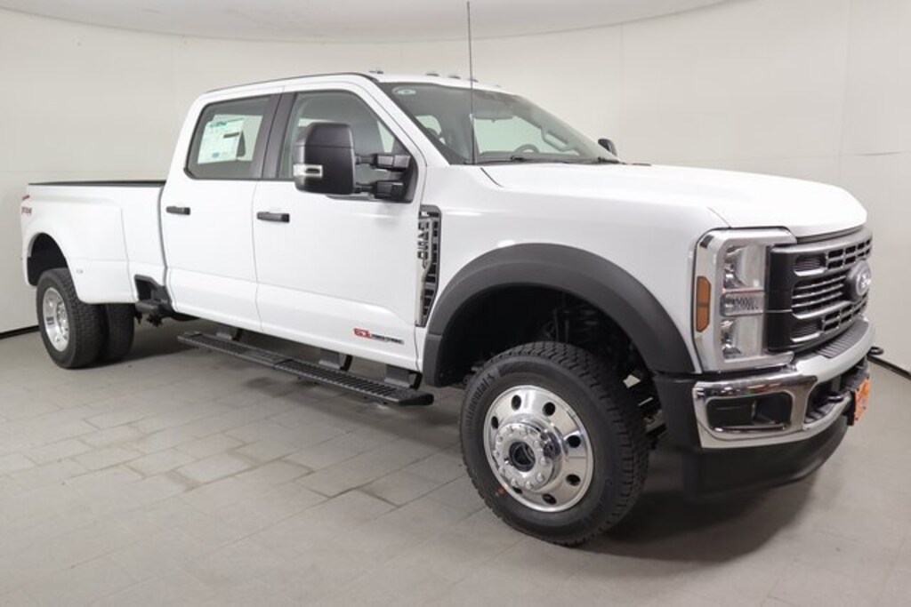 New 2026 Ford F-450 Truck Crew Cab