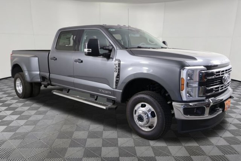 New 2026 Ford F-350 Truck Crew Cab