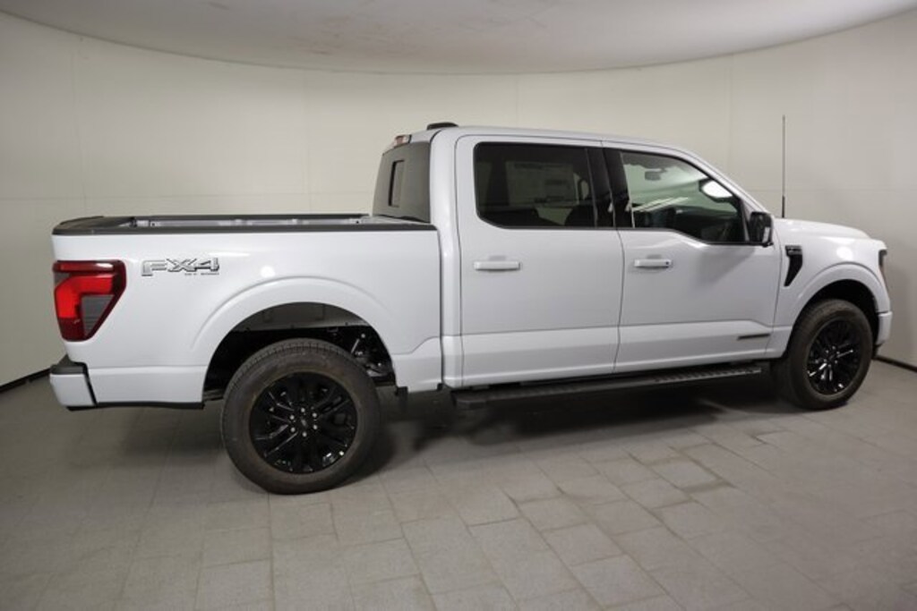 New 2025 Ford F-150 XLT Truck SuperCrew Cab