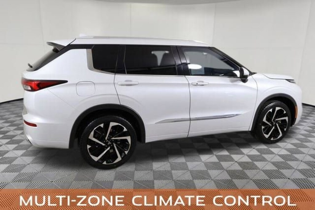 Used 2022 Mitsubishi Outlander SEL CUV
