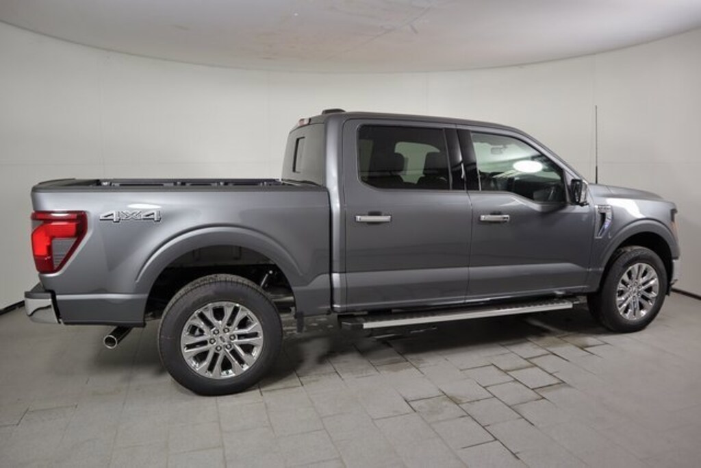 New 2025 Ford F-150 XLT Truck SuperCrew Cab