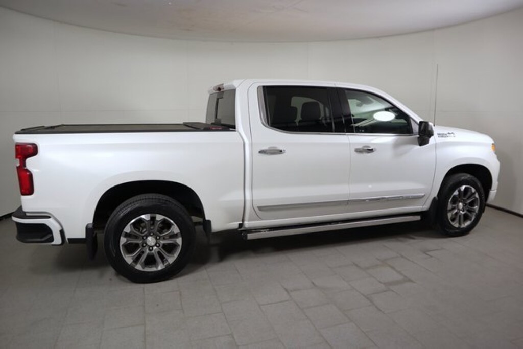 Used 2024 Chevrolet Silverado 1500 High Country Truck Crew Cab