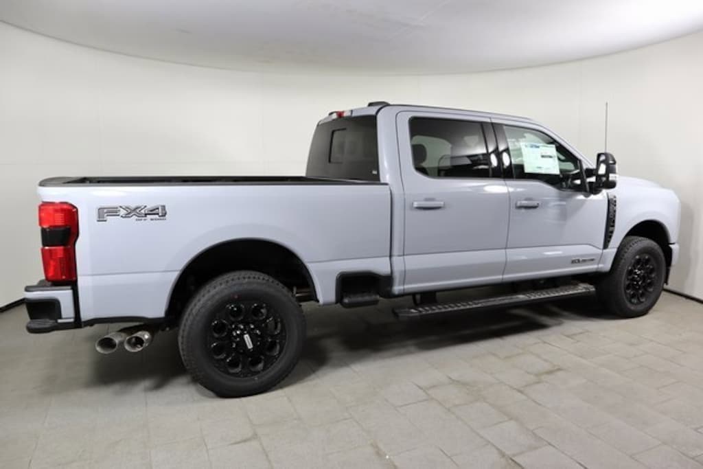 New 2025 Ford F-250 Truck Crew Cab