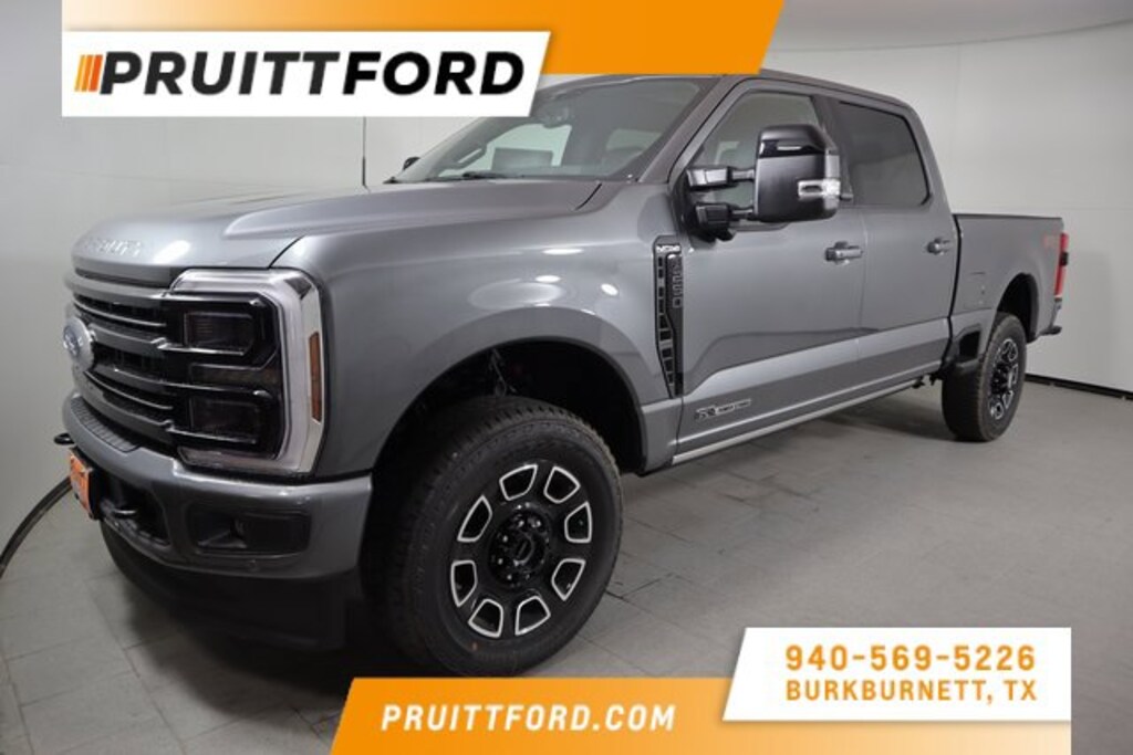 New 2025 Ford F-250 Truck Crew Cab