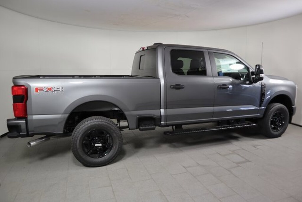 New 2026 Ford F-250 Truck Crew Cab