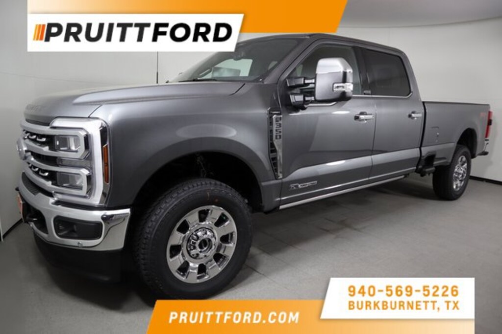 New 2025 Ford F-350 Truck Crew Cab