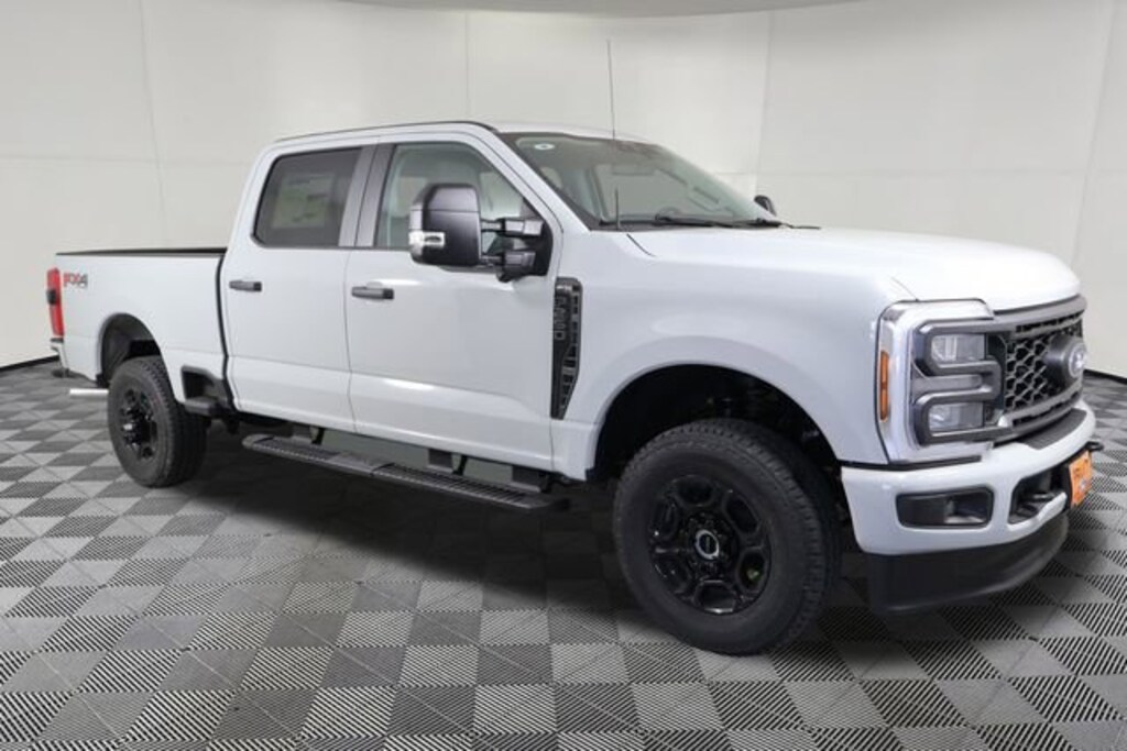 New 2026 Ford F-250 Truck Crew Cab
