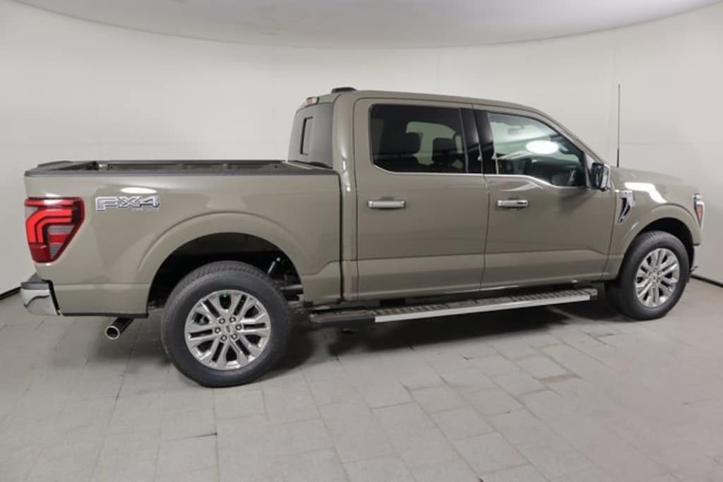New 2025 Ford F-150 Lariat Truck SuperCrew Cab