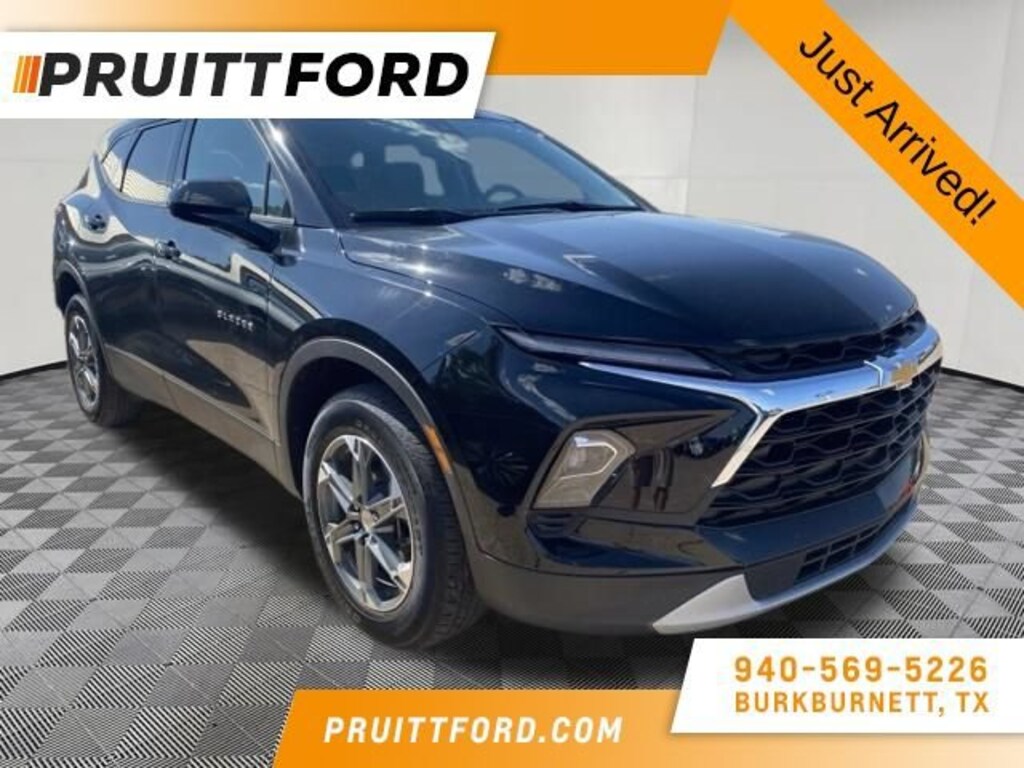 Used 2025 Chevrolet Blazer LT w/2LT SUV