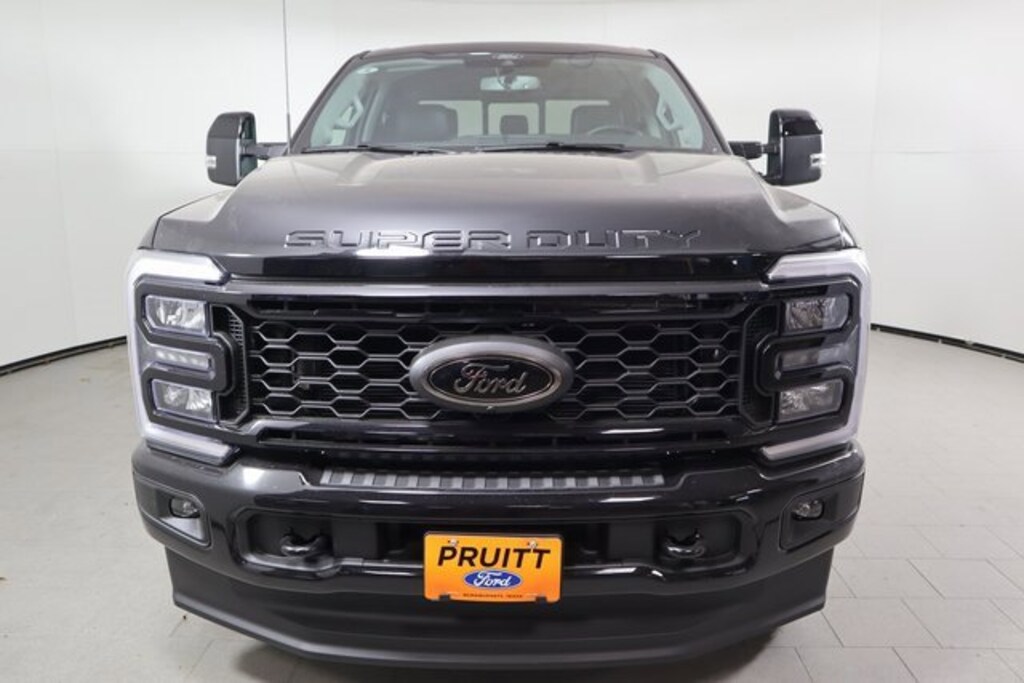 New 2026 Ford F-250 Truck Crew Cab