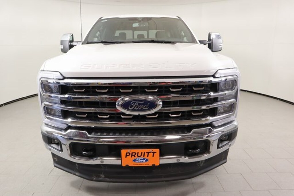 New 2025 Ford F-250 Truck Crew Cab