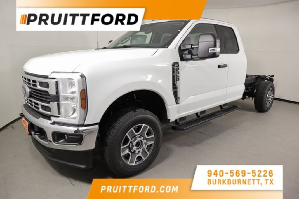 New 2025 Ford F-350 Chassis Truck Super Cab