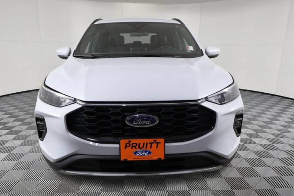 Used 2025 Ford Escape ST-Line Select SUV