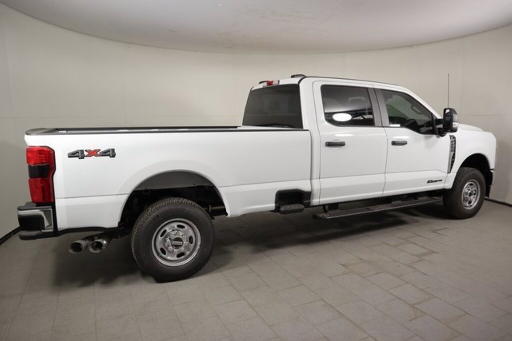 New 2026 Ford F-250 Truck Crew Cab