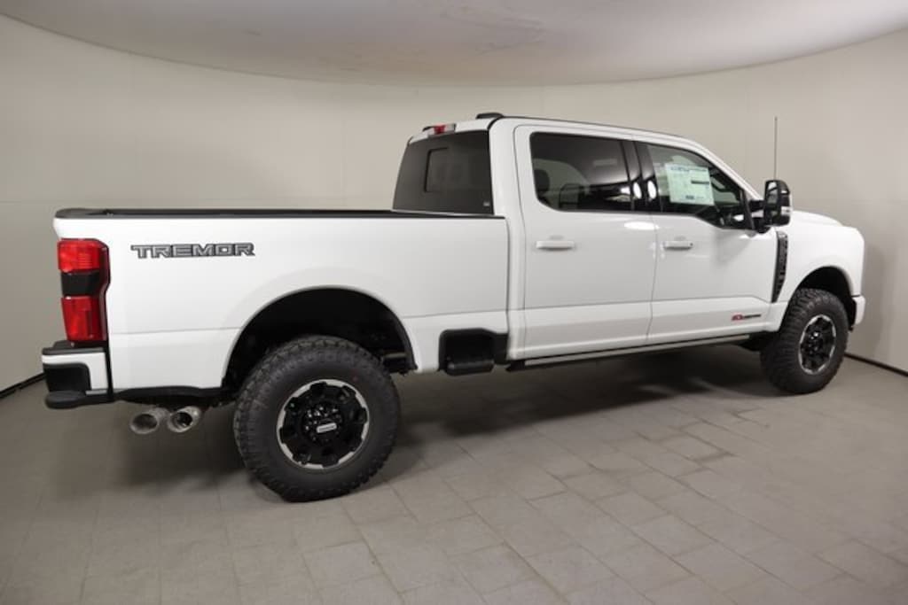 New 2025 Ford F-250 Truck Crew Cab