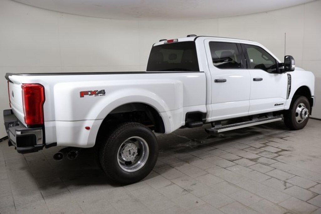 New 2026 Ford F-350 Truck Crew Cab