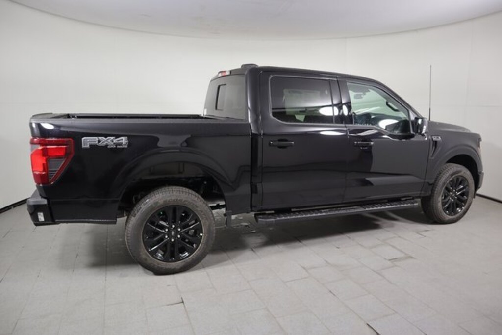 New 2025 Ford F-150 XLT Truck SuperCrew Cab