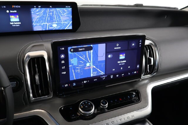 2027 Ford Expedition Platinum - Photo 18