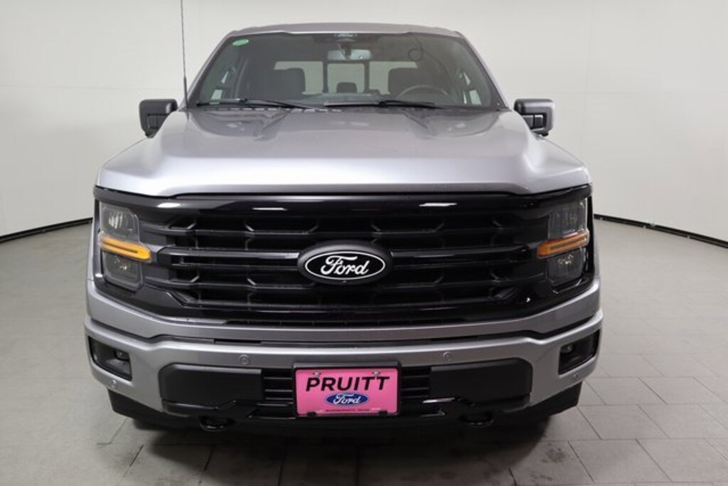 New 2025 Ford F-150 XLT Truck SuperCrew Cab