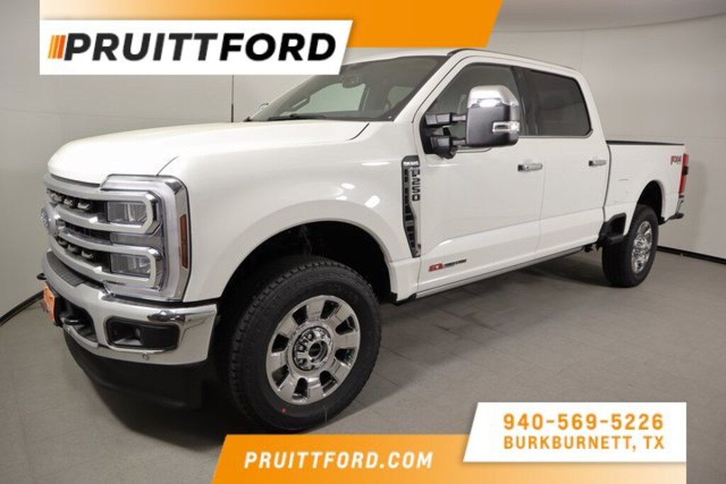 New 2025 Ford F-250 Truck Crew Cab