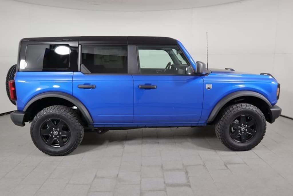 New 2025 Ford Bronco Big Bend SUV