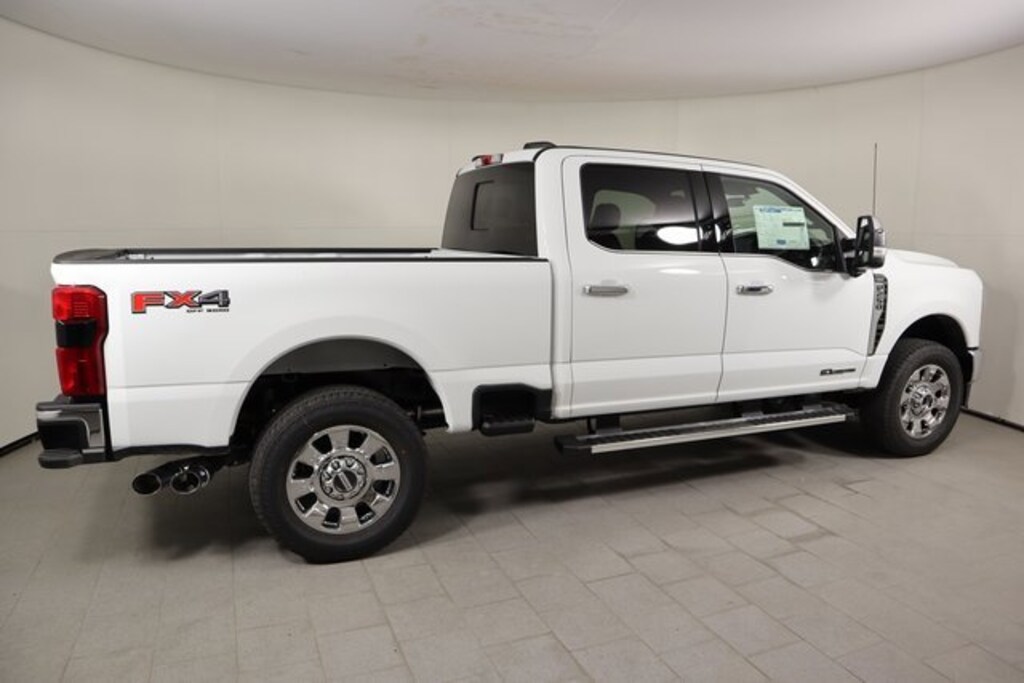 New 2025 Ford F-250 Truck Crew Cab