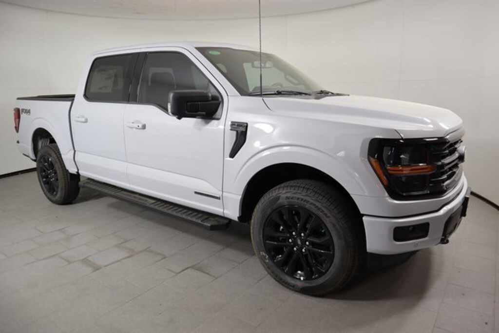 New 2025 Ford F-150 XLT Truck SuperCrew Cab